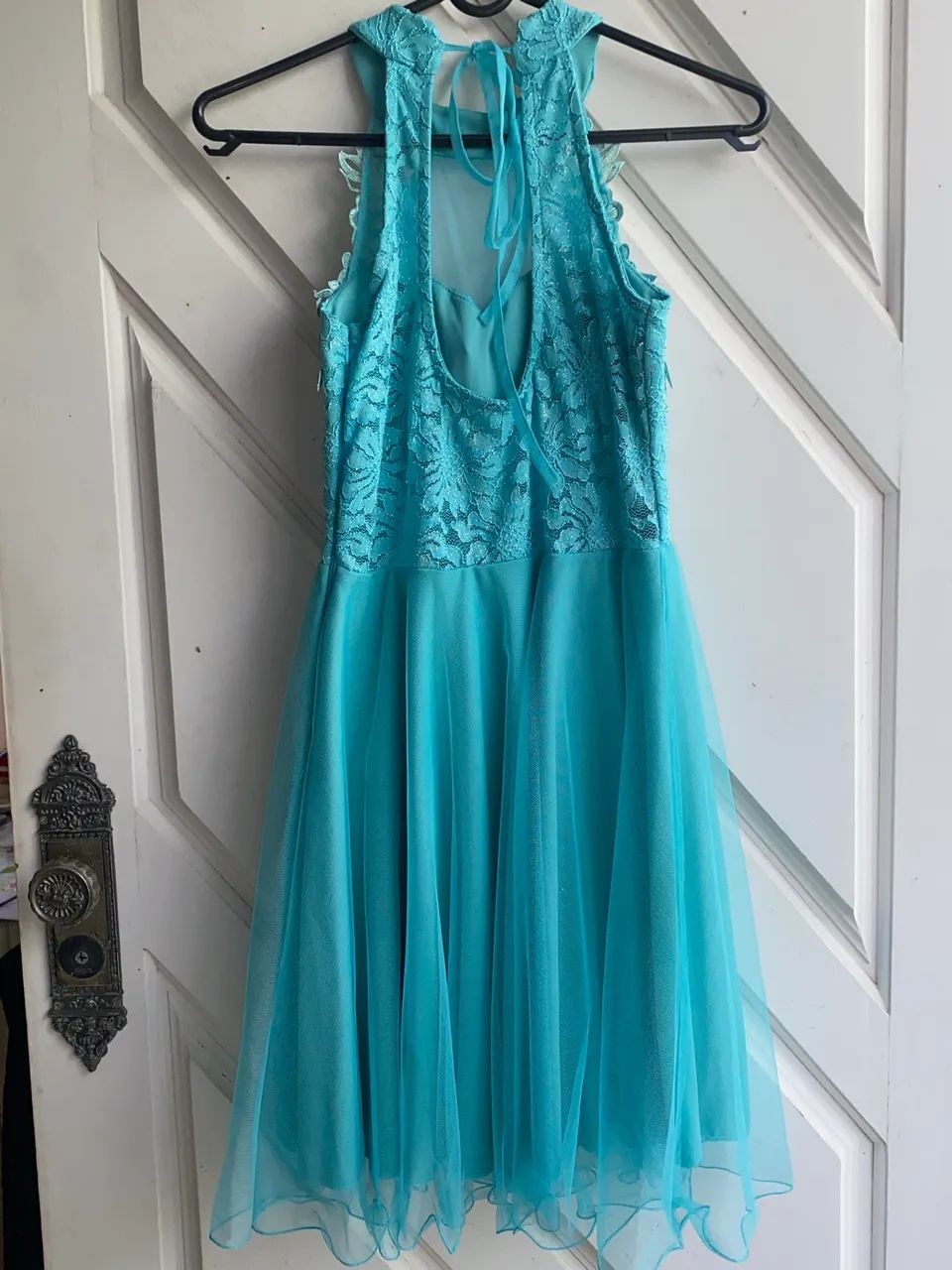 VESTIDO AZUL-TURQUESA EM RENDA  - Foto 2