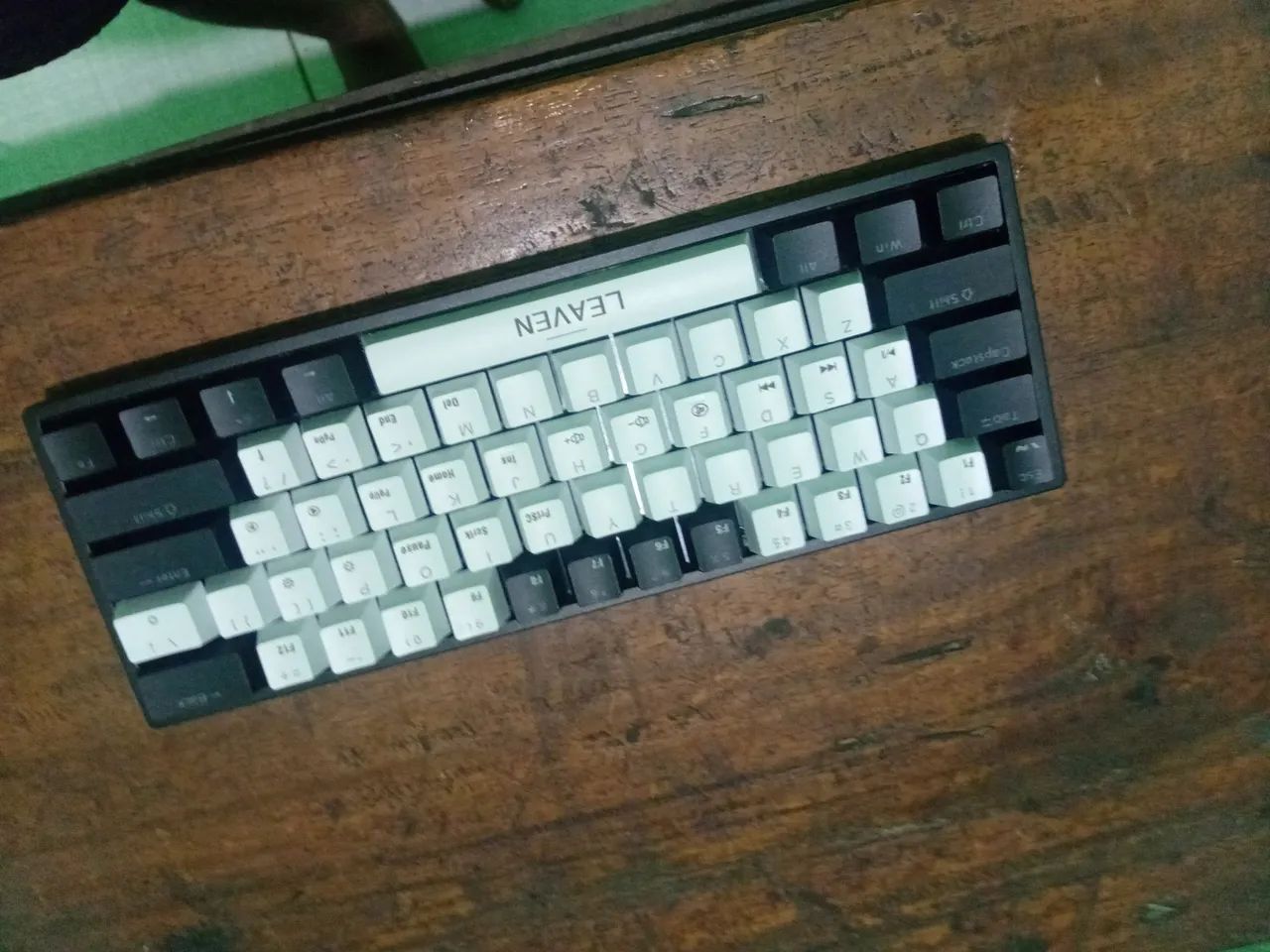 Teclado mecânico 60% - Foto 4