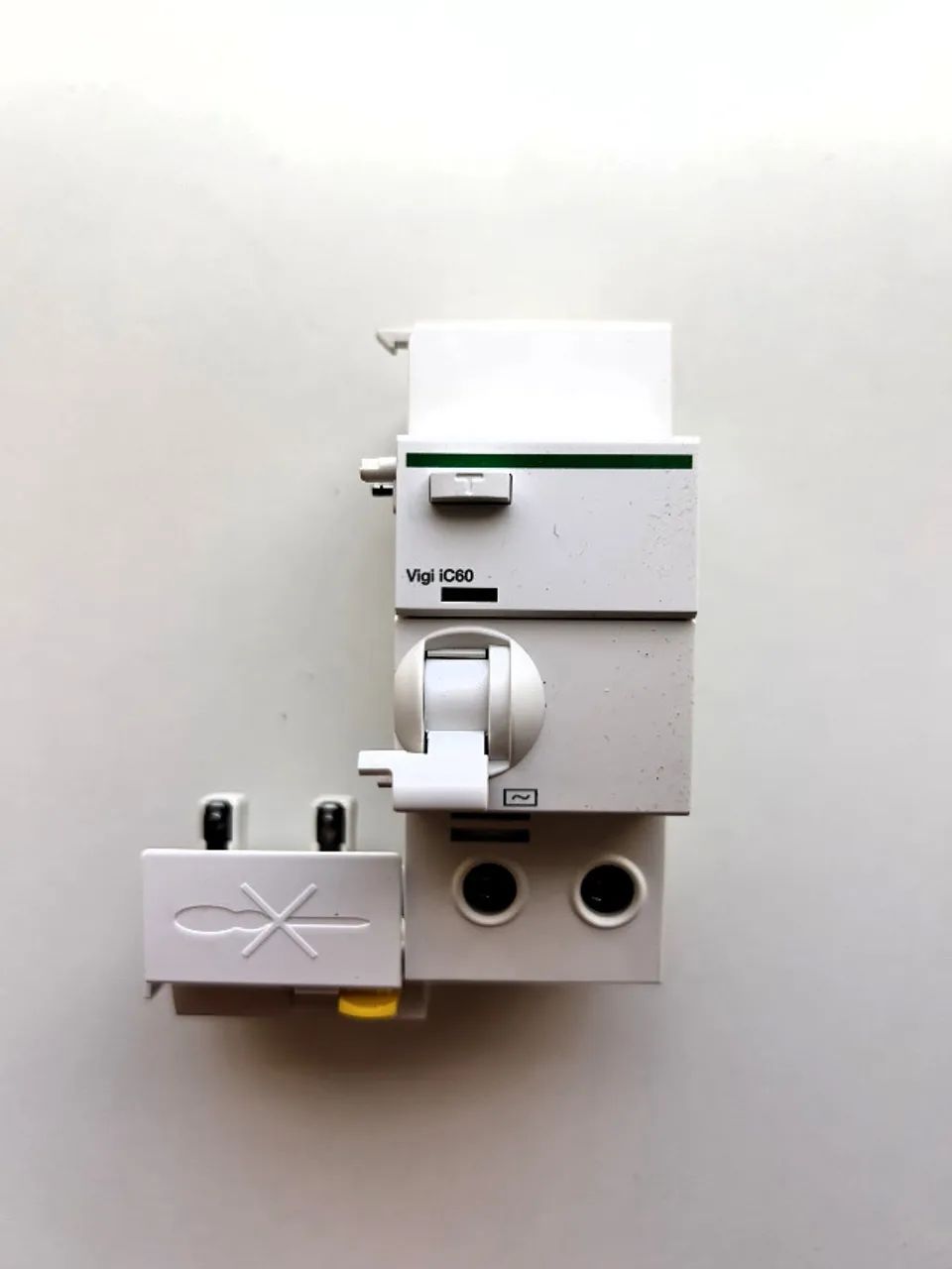 Bloco DR 2P 415V 40A 300mA A9Q14240 Schneider - Foto 3