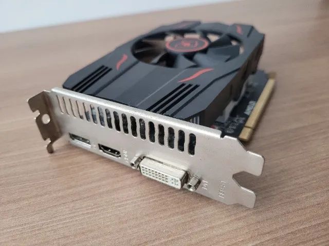 Placa de Vídeo RX 550 4GB, GDDR5   - Foto 3