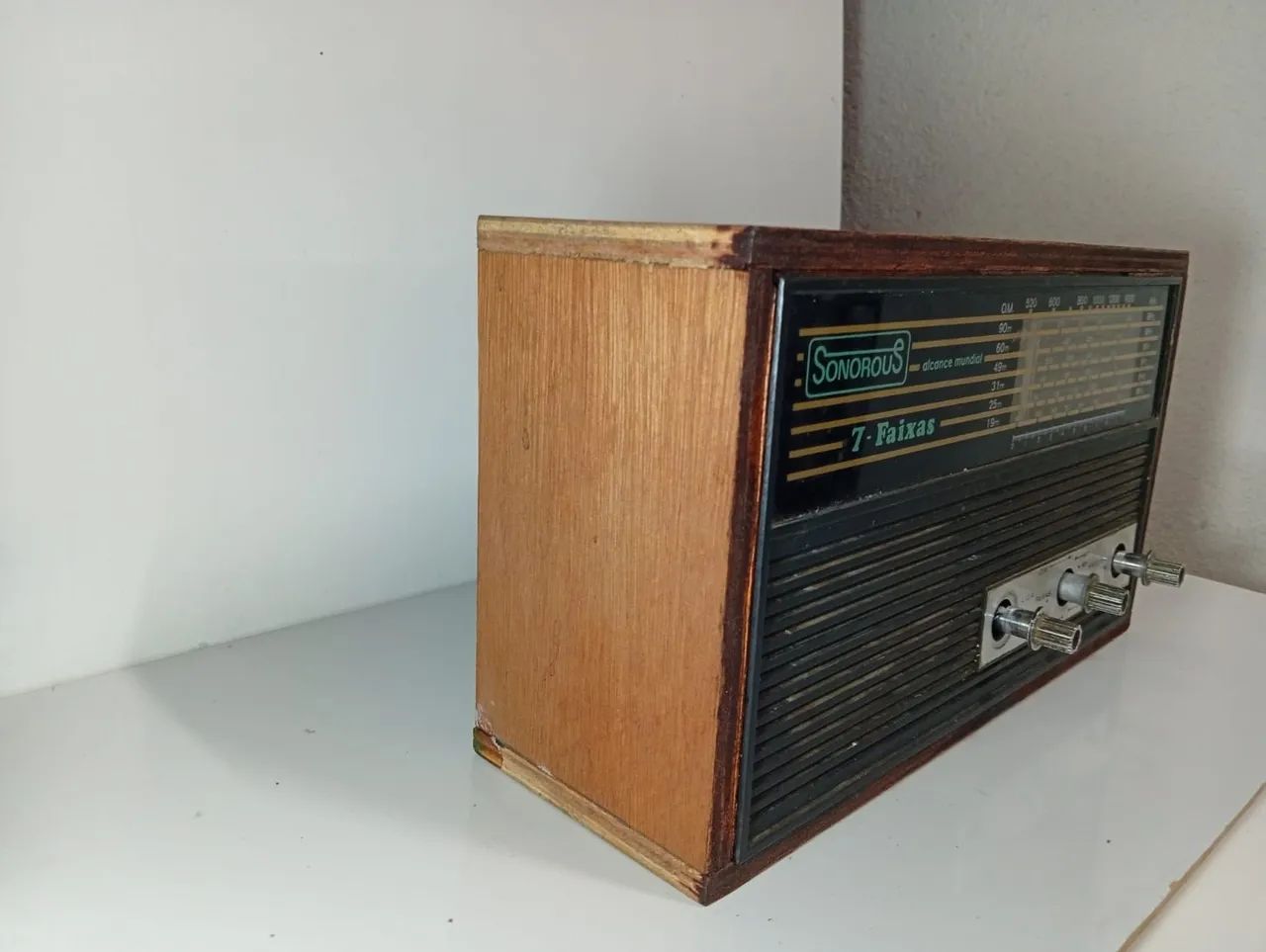 Rádio antigo Sonorous - Foto 2