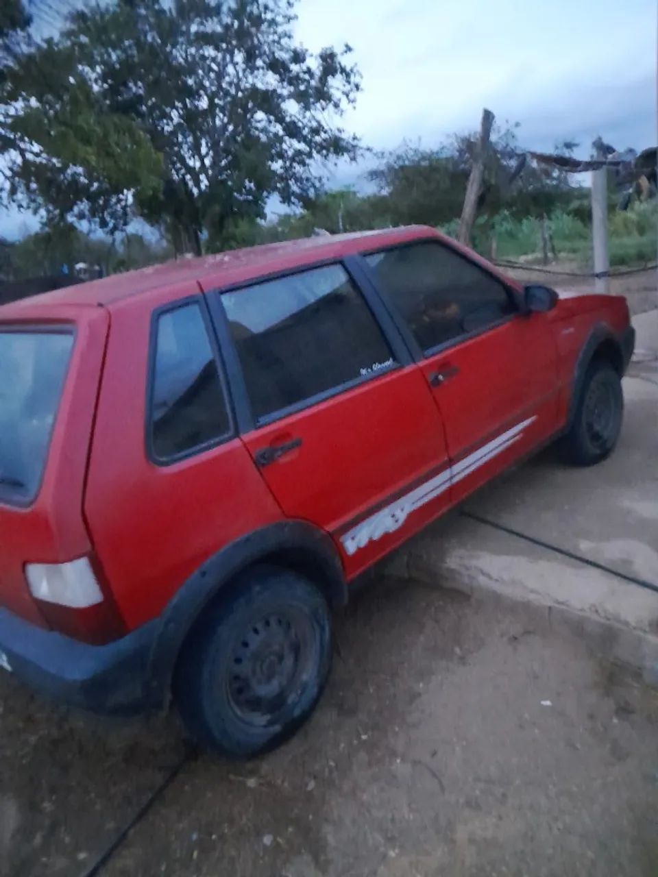 Fiat Uno Mille 1.0 Fire/ F.flex/ Economy 4P 2008 - Foto 3