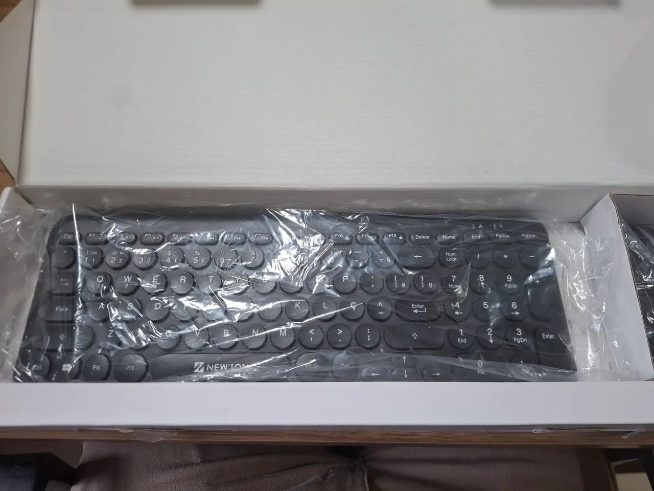 TECLADO + MOUSE SEM FIO ? R$ 80,00 - Foto 3