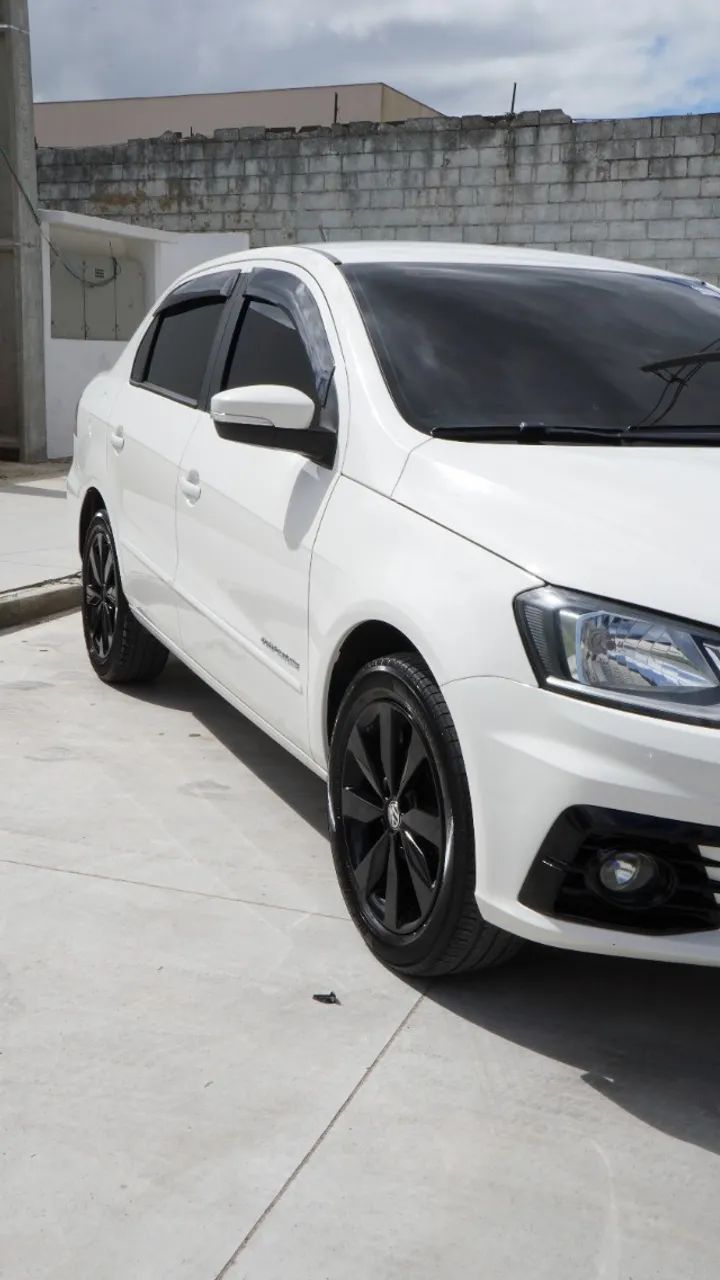Volkswagen Voyage 2018