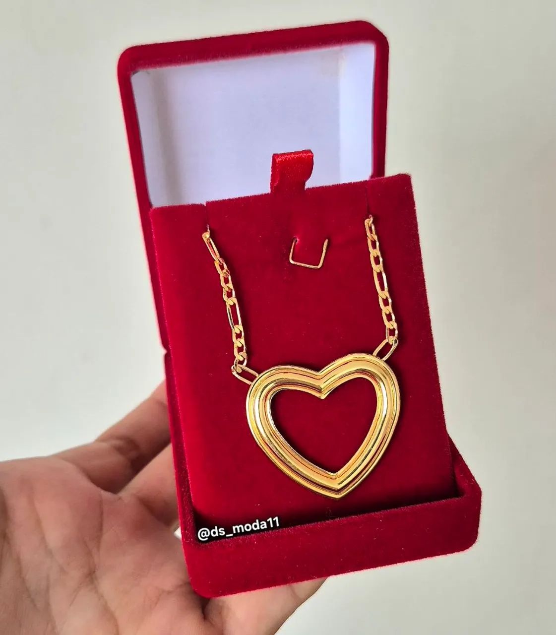 Colar Folheado a Ouro Presente Elegante Feminino