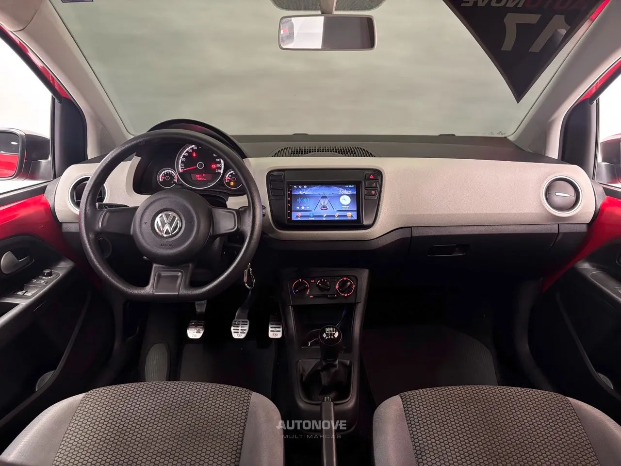 Volkswagen up! move 1.0 TSI Total Flex 12V 5p, foto 13 de 15