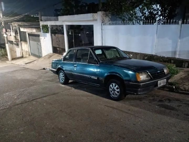 Chevrolet Monza MONZA GL 1.8 EFI/ SL/ L/ 650/BARC. 2E4P 1989