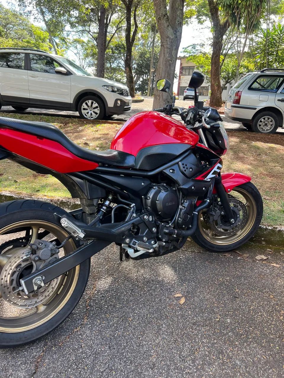XJ6 2011  - Foto 3