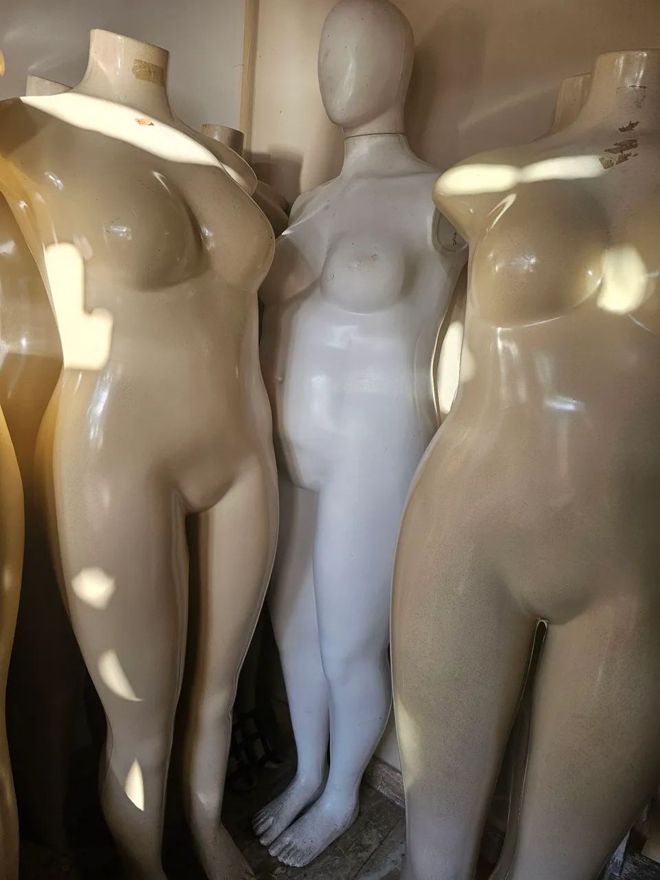 Manequim Feminino - Foto 2