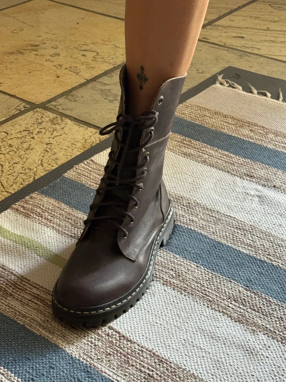 bota couro 39  - Foto 4