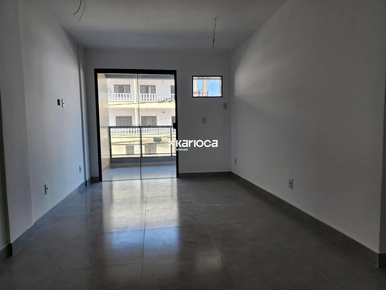 APARTAMENTO NA PENHA COM 2 QUARTOS, VARANDA E VAGA DE GARAGEM - Foto 3