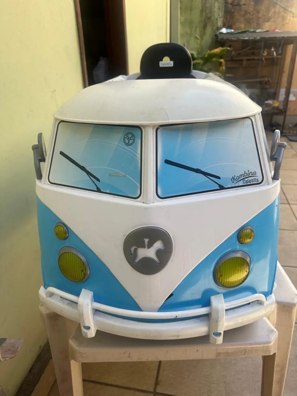 Vendo carrinho infantil modelo Kombi  - Foto 3