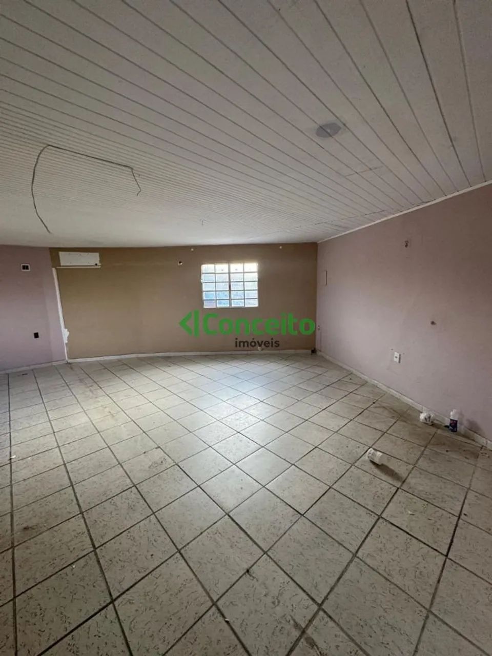 . Ótima localização, loja possui aproximadamente 46m² - Foto 4