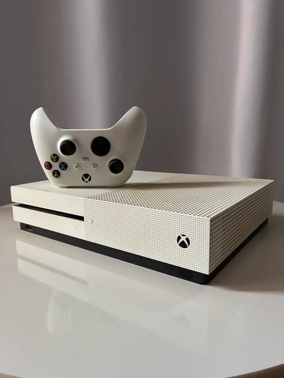 Xbox One S em ótimo estado!!!