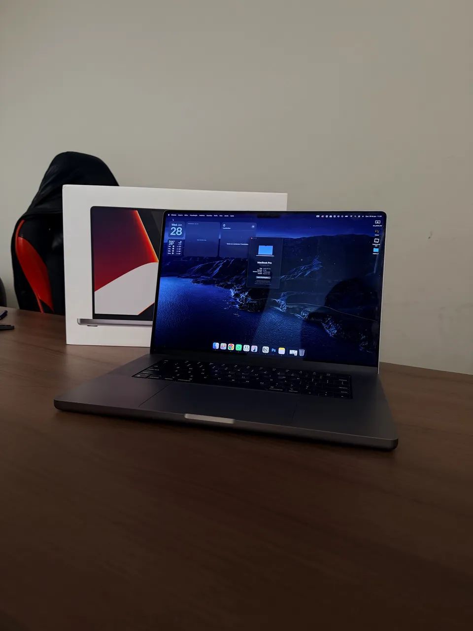 MacBook Pro M1 Pro, 16GB RAM 512GB SSD, 16 Polegadas