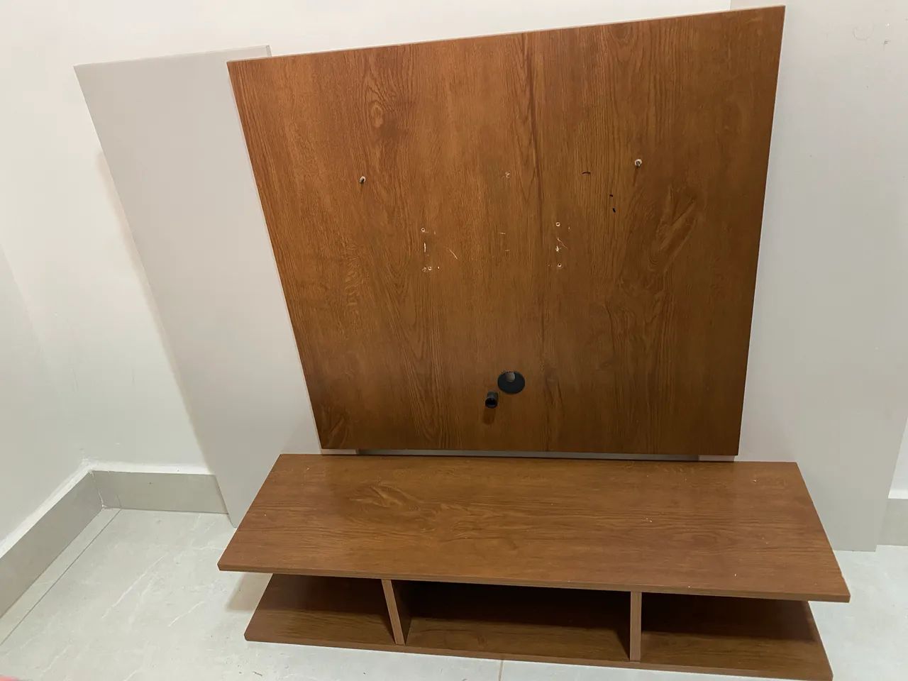 Painel com 4 meses de uso, suporta uma tv de 55 polegadas - Foto 3