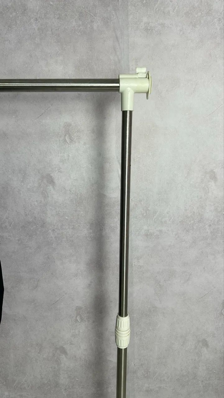 Arara simples para roupas - Foto 5