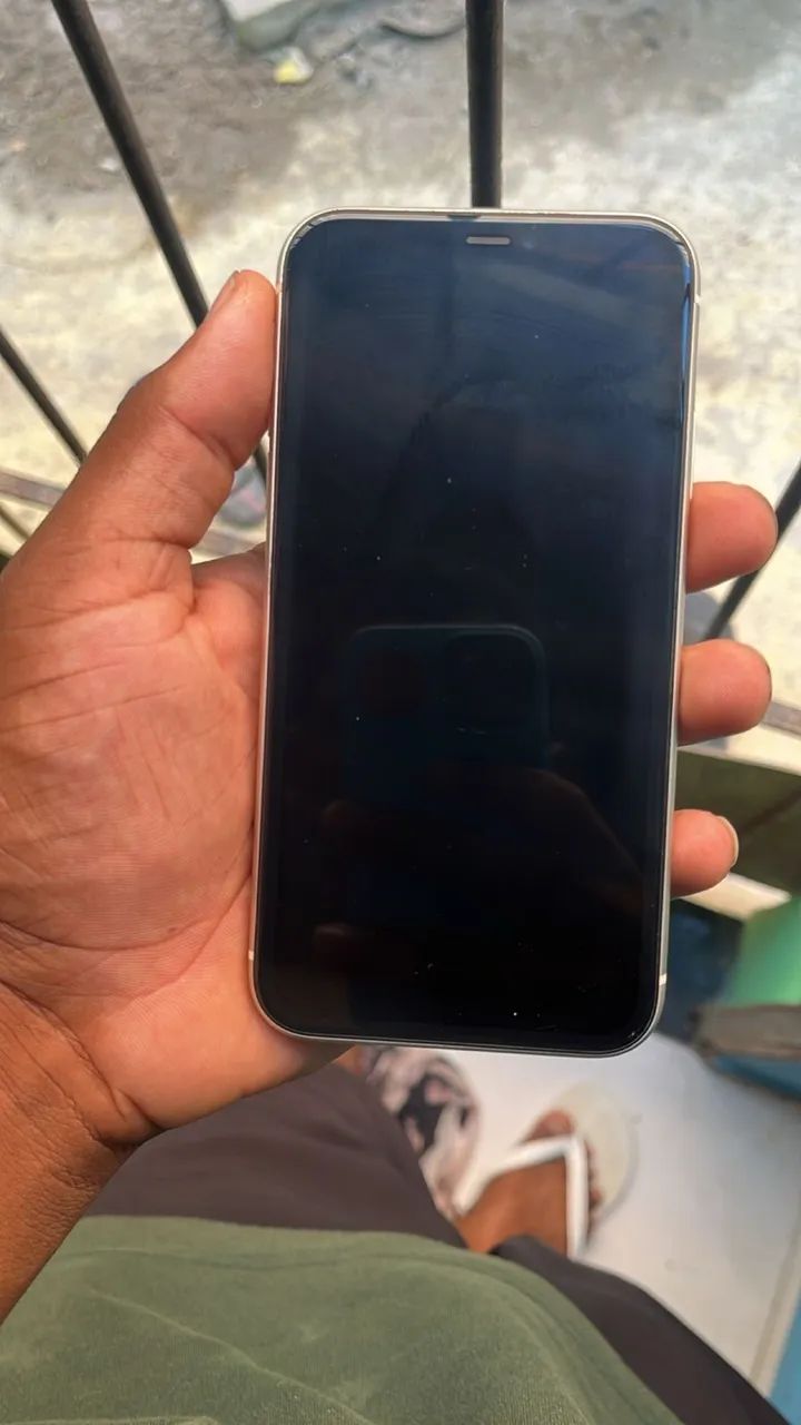 VENDO OU TROCO IPHONE 11 - Foto 3