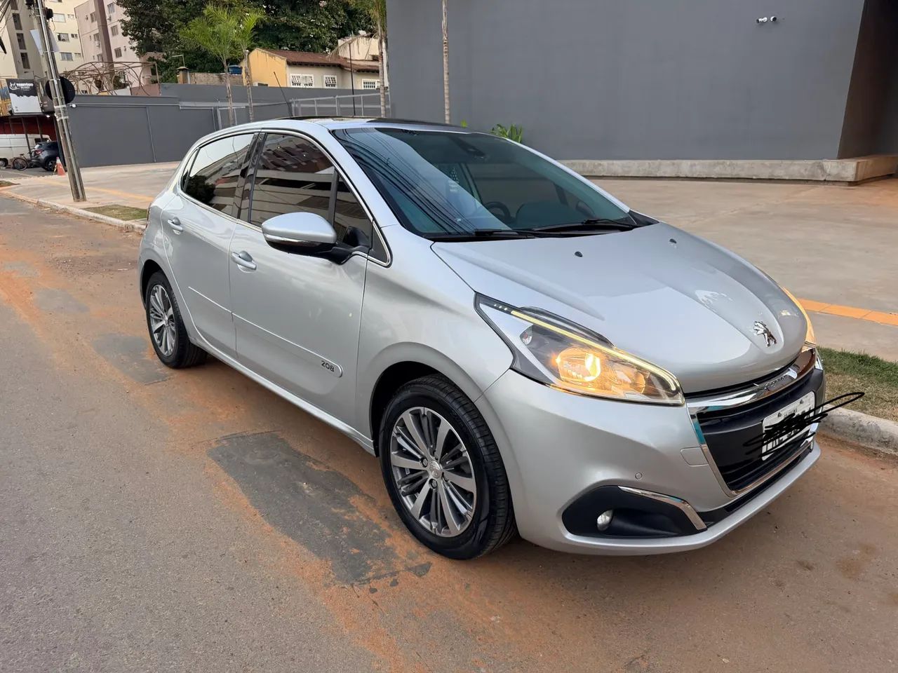 Peugeot 208 208 Griffe 1.6 Flex 16V 5p Aut. 2017