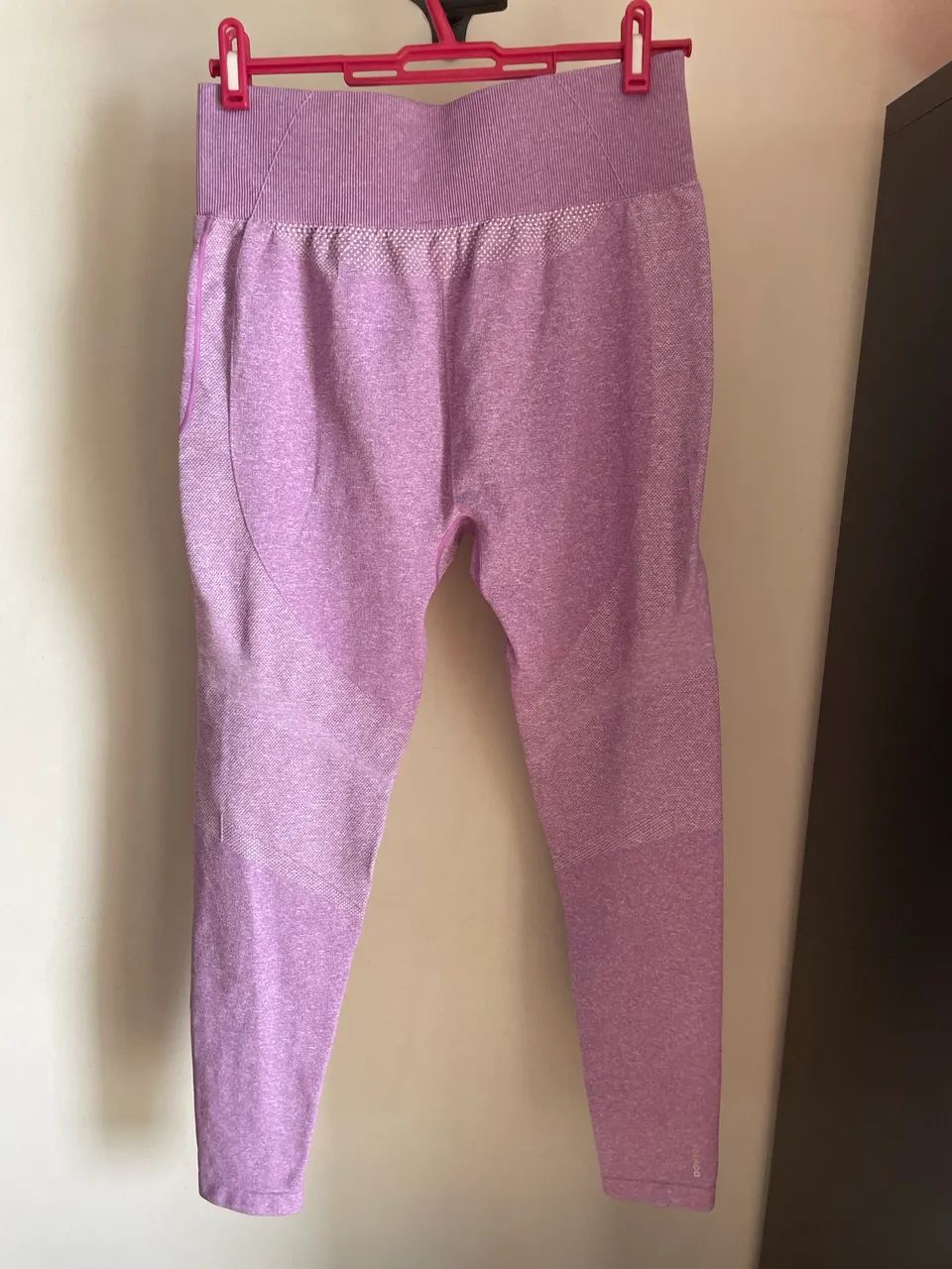 Calça legging fitness empina bumbum e modela marca Decathlon - Foto 2