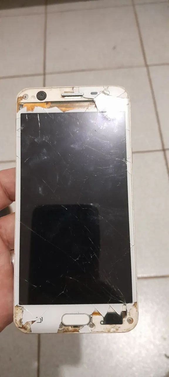 Vendo ou troco J7 prime