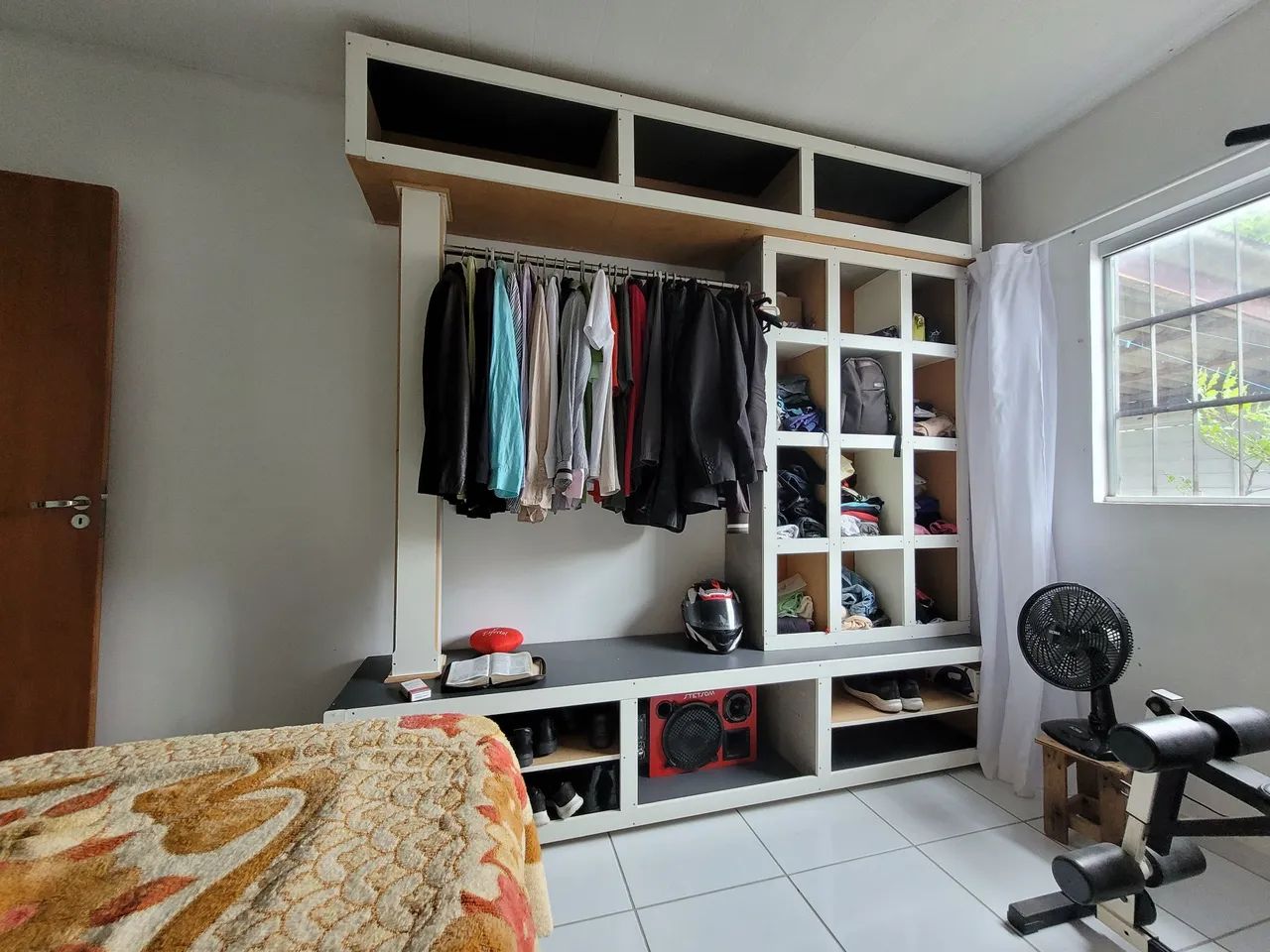 Guarda roupas estilo closet  - Foto 3