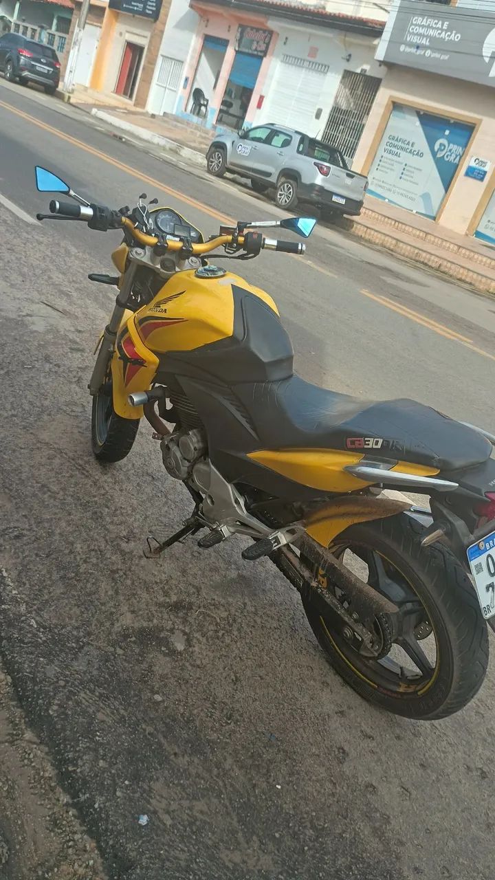 CB300r 2012 - Foto 3