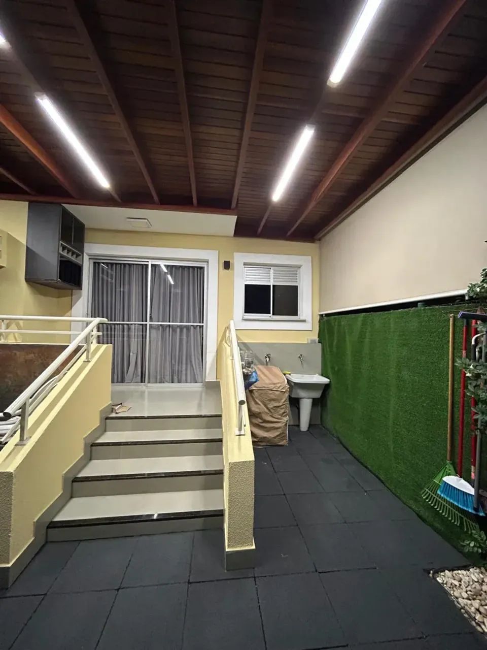 APARTAMENTO COM 1 SUITE, 116m2 - PIAZZA DI NAPOLI - Foto 2
