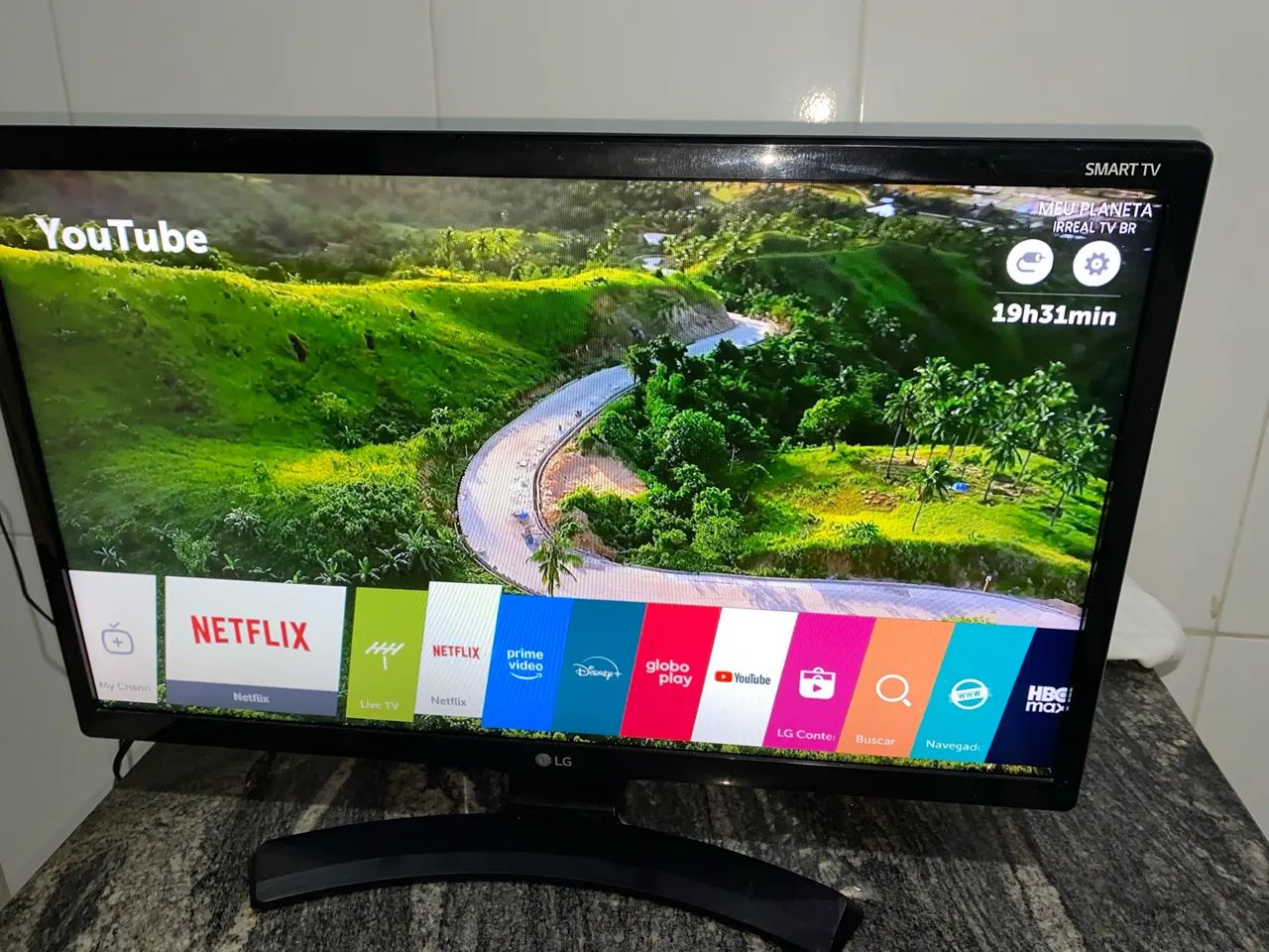 TV LG Smart 24 polegadas Perfeita. ACEITO CARTÃO 