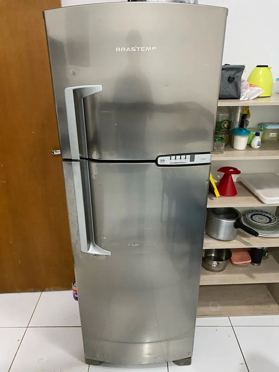 Geladeira Brastemp cinza 