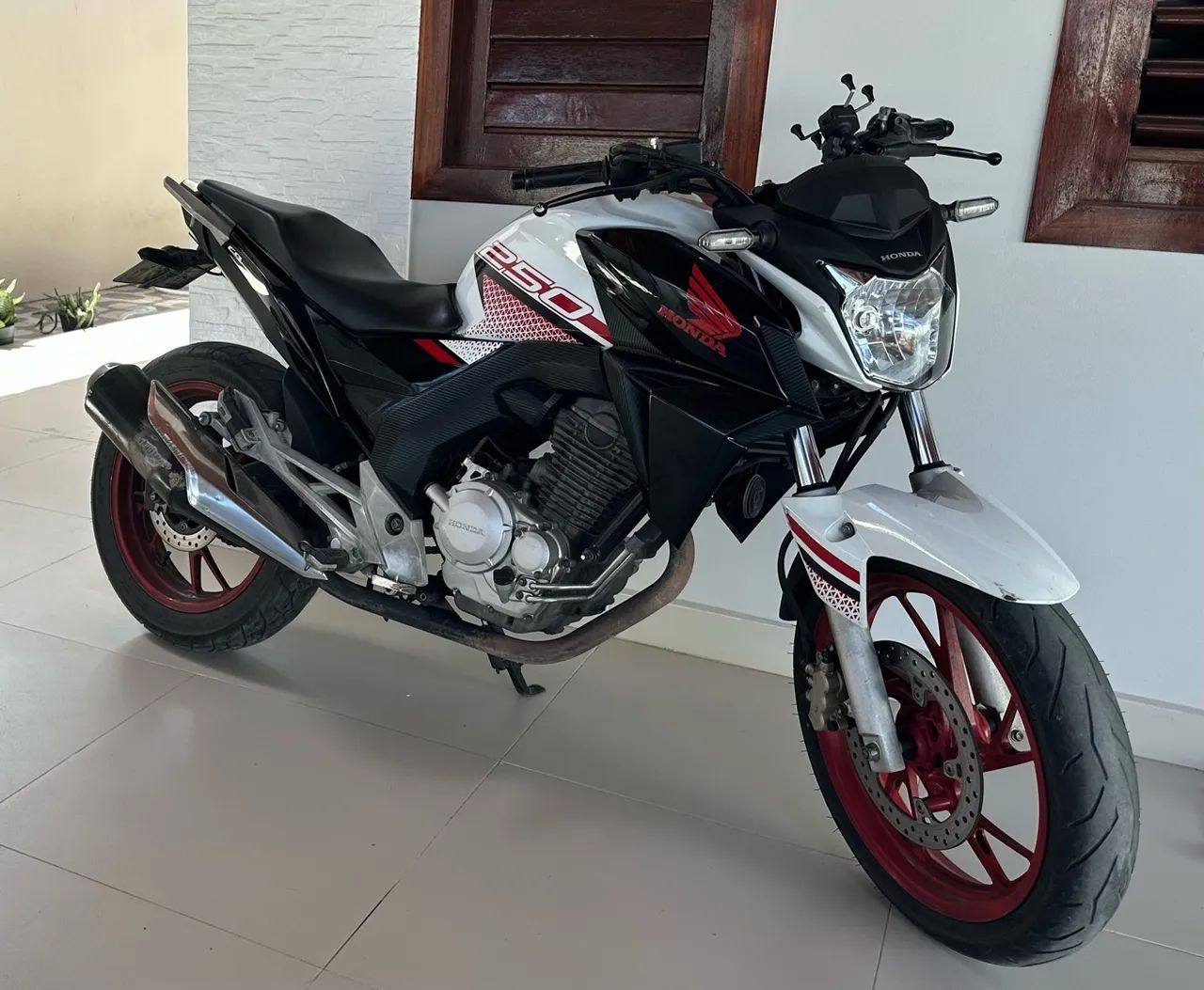 Cb Twister 250f