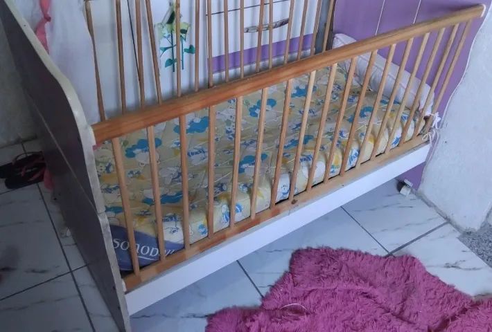 Berço sem colchão 