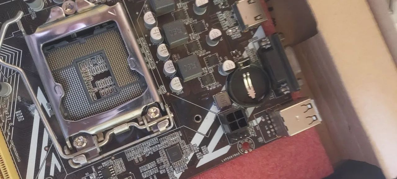 B75 REVENGER - Foto 6