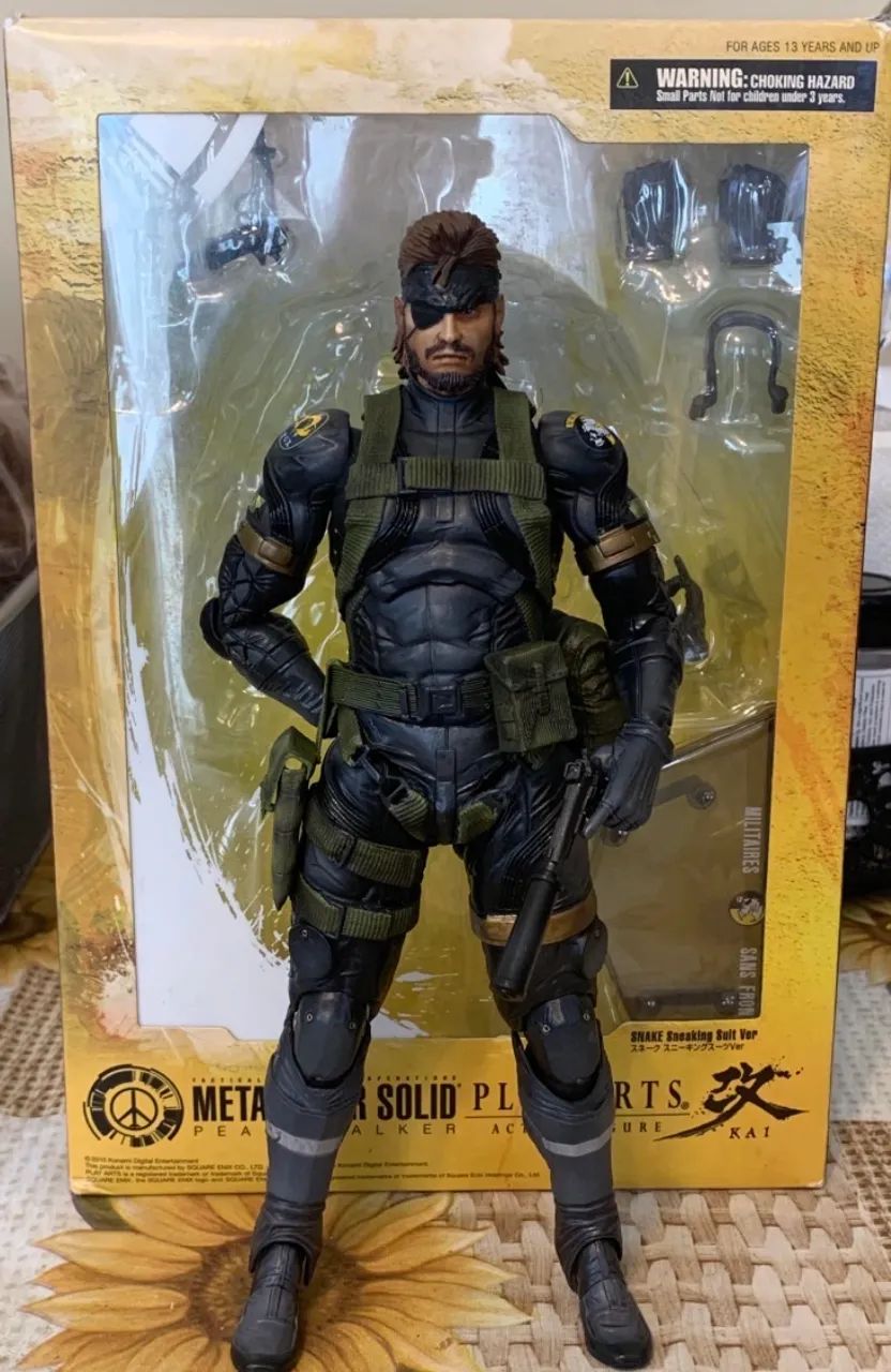 Snake Battle Dress Square Enix Play art 