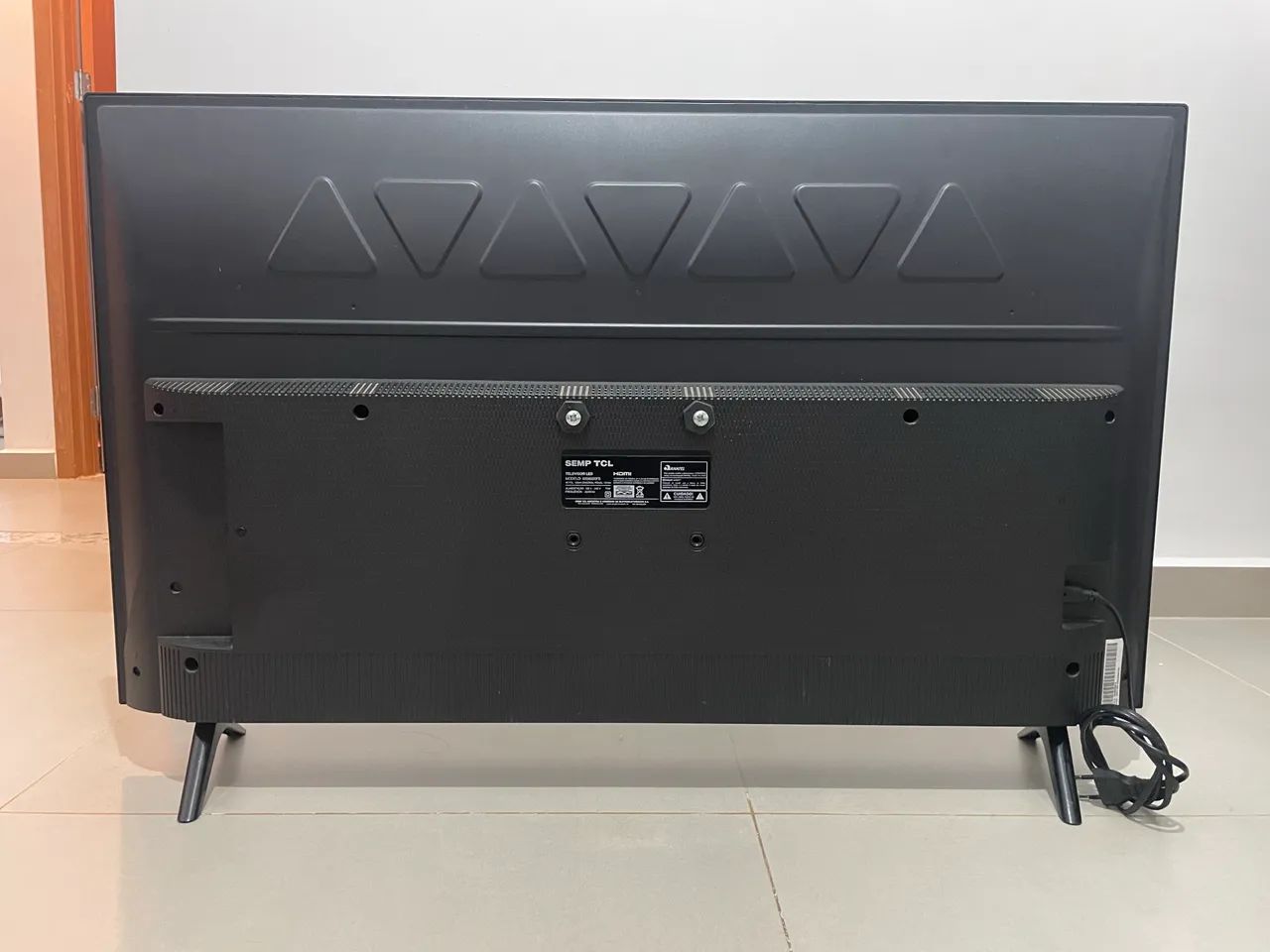     Smart TV TCL 40 Android  - Foto 2