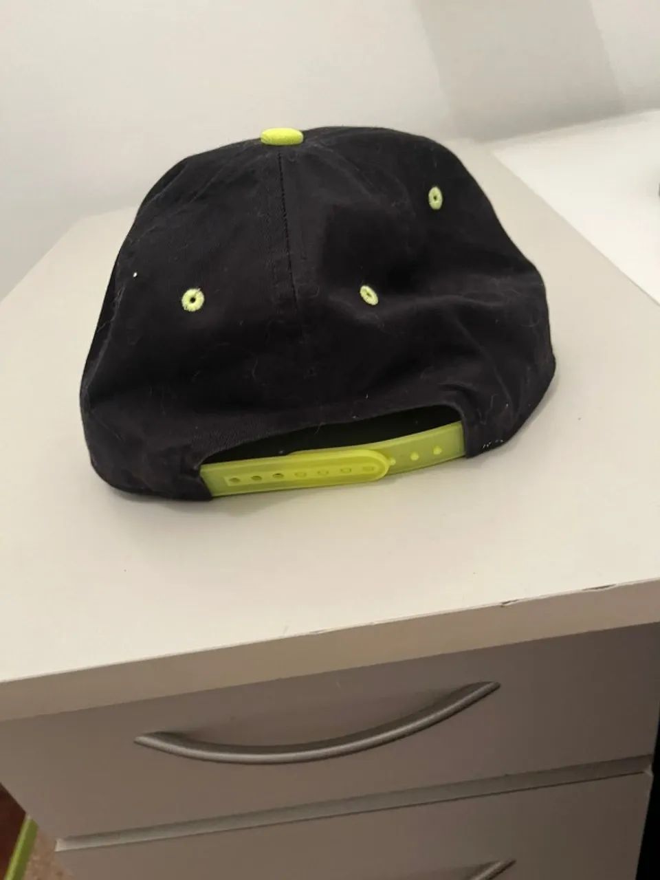 Boné Nike True Snapback Original Preto e Amarelo Neon - Foto 3