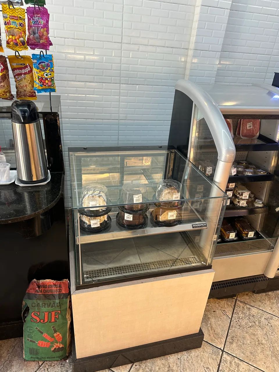 Vitrine refrigerada expositora de torta  - Foto 2