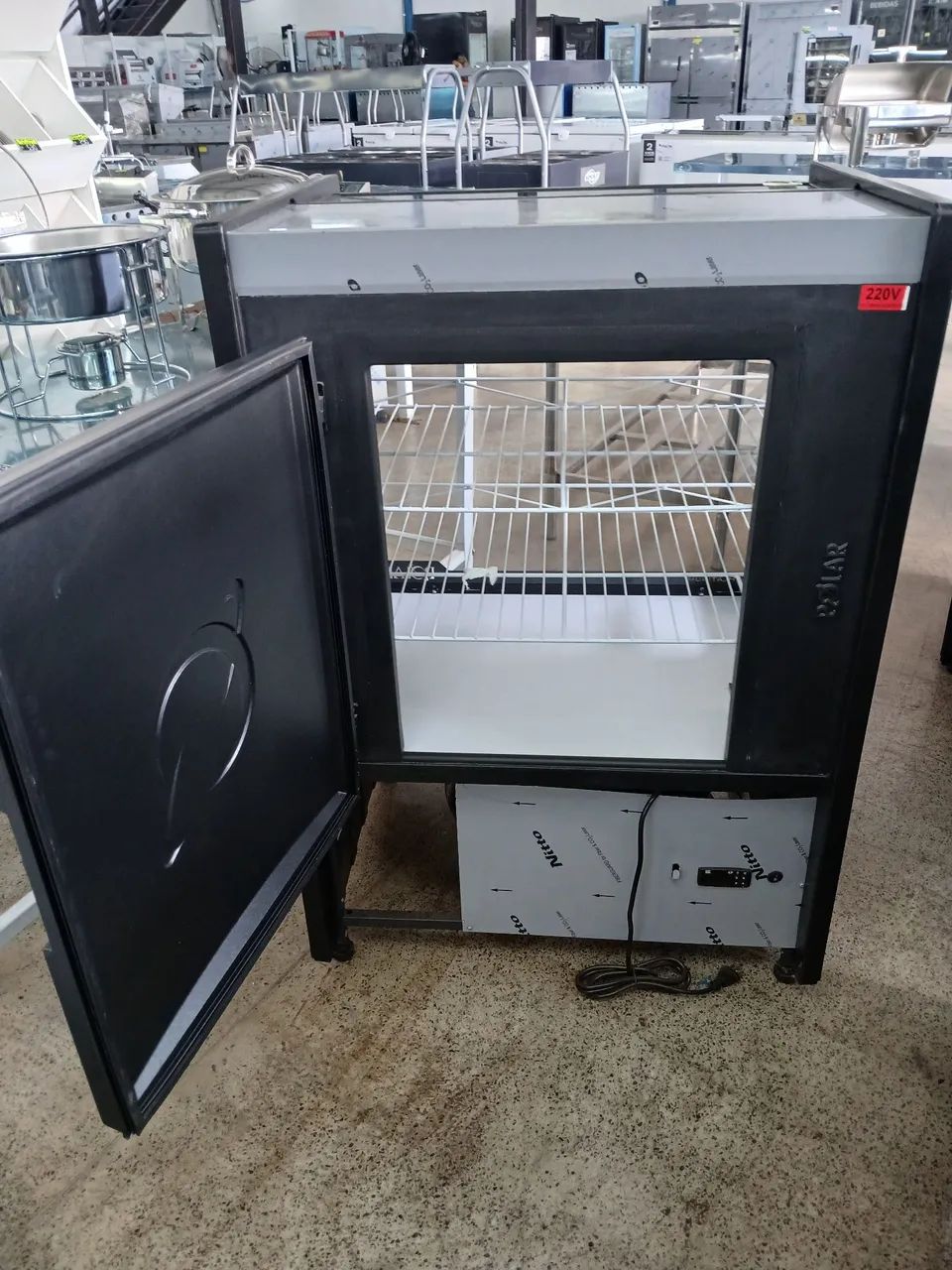 VITRINE  REFRIGERADA CONFEITARIA 0,80M POLAR  - Foto 4