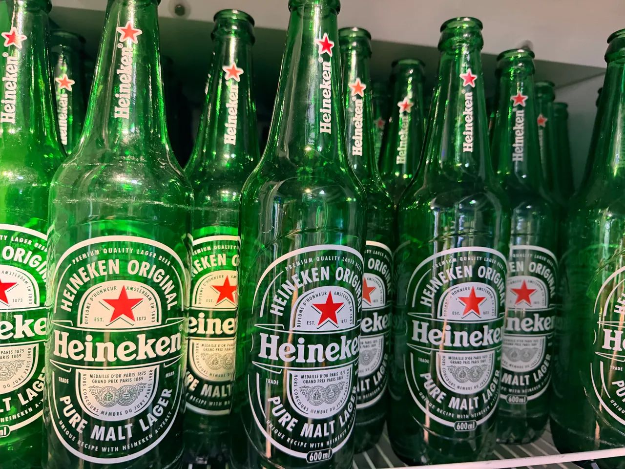 Vasilhame cerveja Heineken 600ml