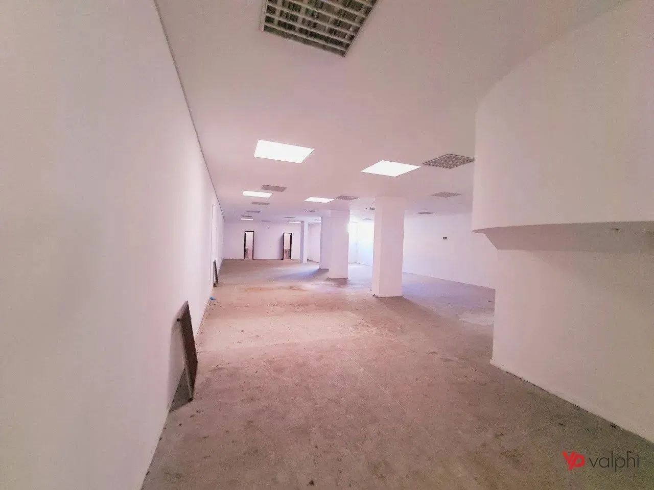 Loja térrea para alugar no Centro. - Foto 12
