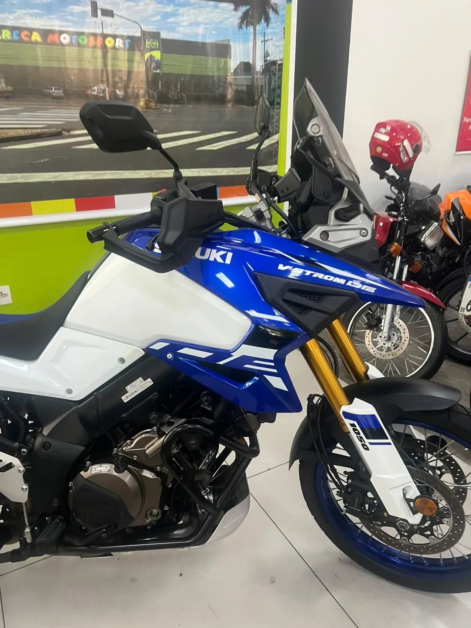 SUZUKI V STROM 1050 - Foto 2