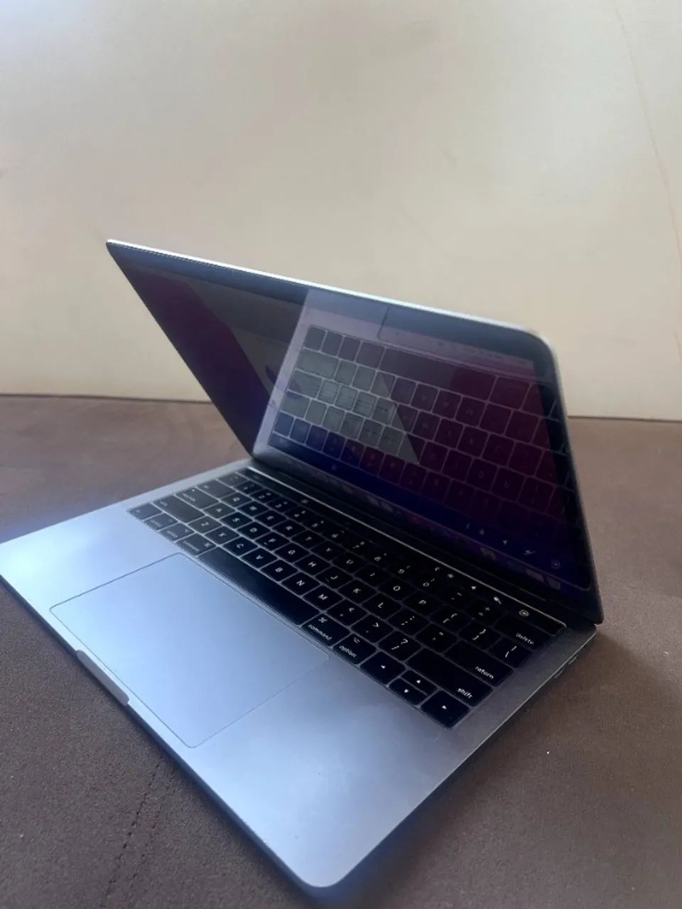 MacBook Pro 2017 13? com Touch Bar | i5 | 8 GB RAM | SSD 256 GB