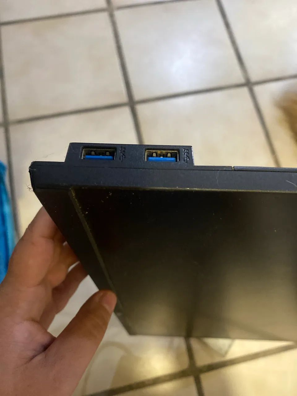 Monitor 27 - Dell com tela trincada  - Foto 4