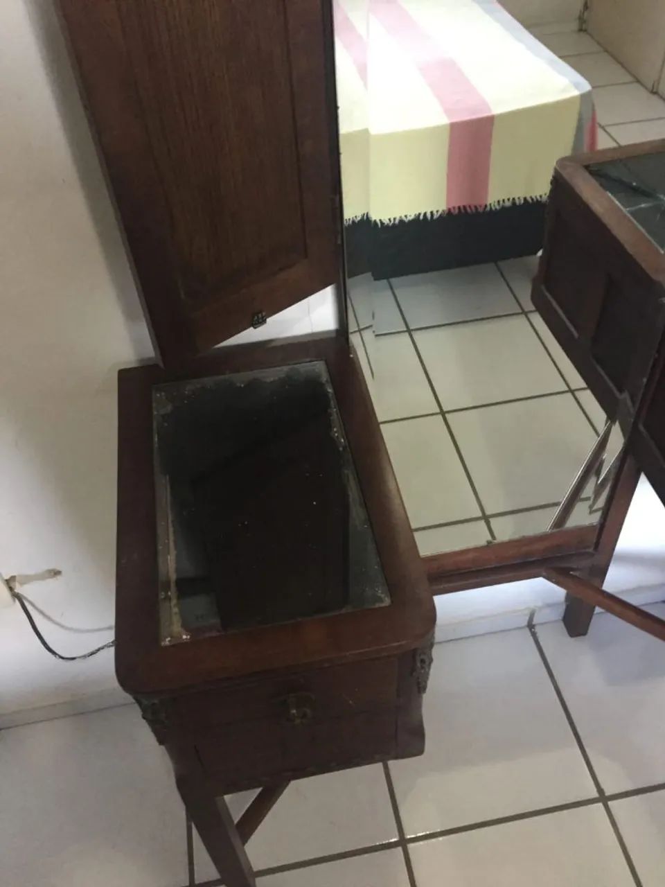 Penteadeira Antiga - Foto 4