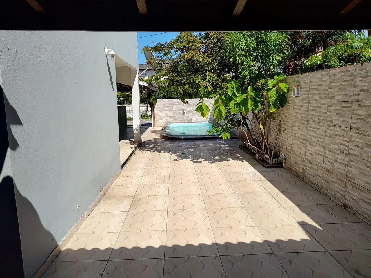 Bela casa no Marisol - Foto 5