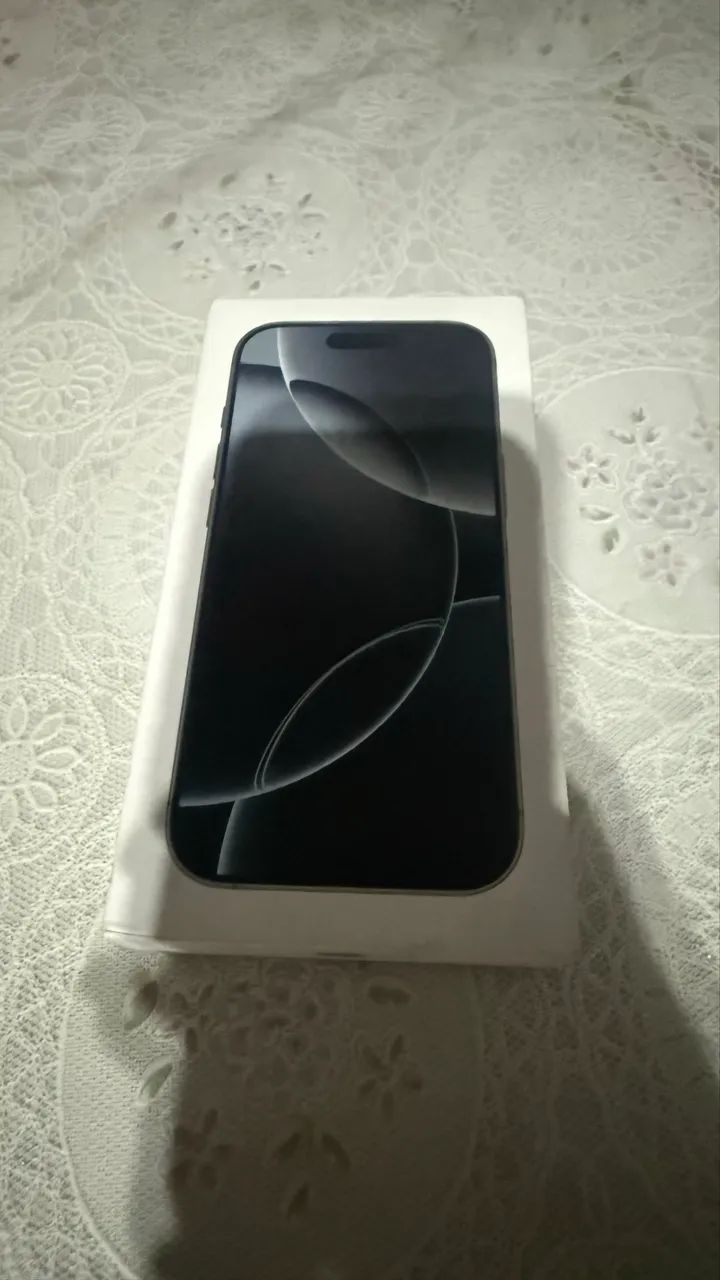 Caixa IPhone 16 pro  - Foto 2