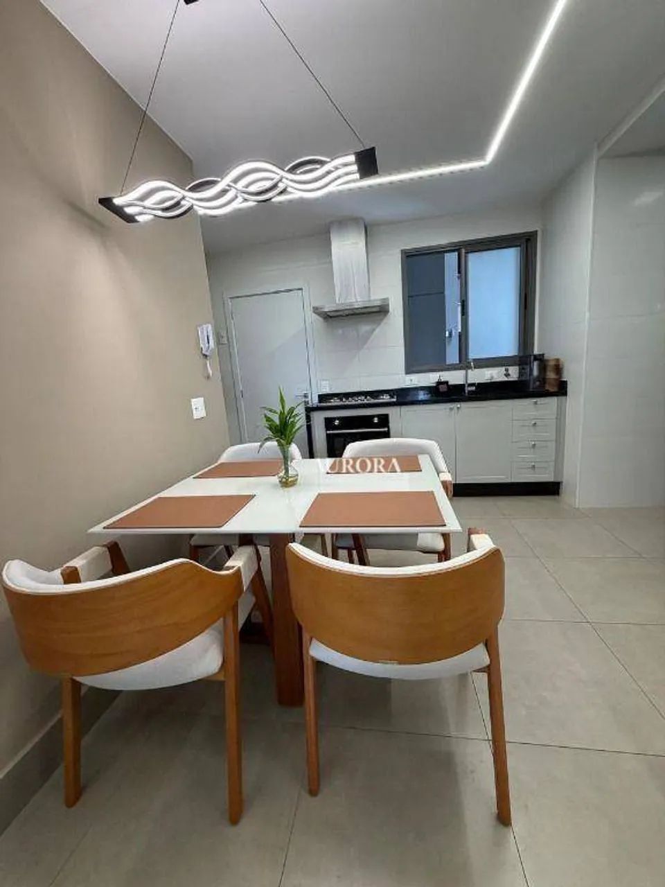 Apartamento no Edifício Glória Residence (Mobiliado) com 3 dormitórios sendo uma suíte à v - Foto 3
