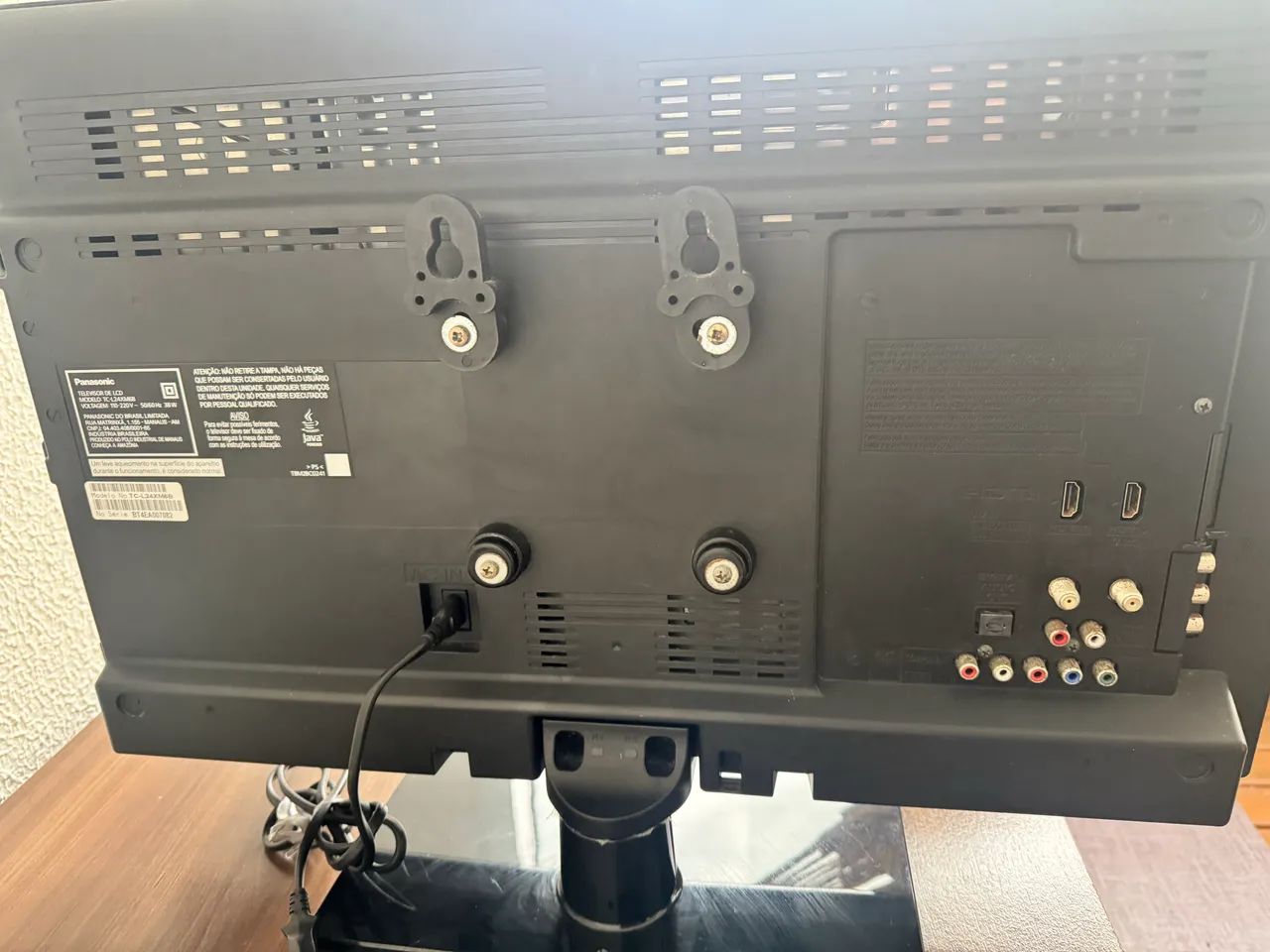 TV LED Panasonic Viera TC-L24XM6B - Foto 2