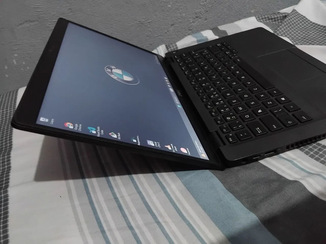 NOTEBOOK 8° GERAÇÃO 8GB DRR4