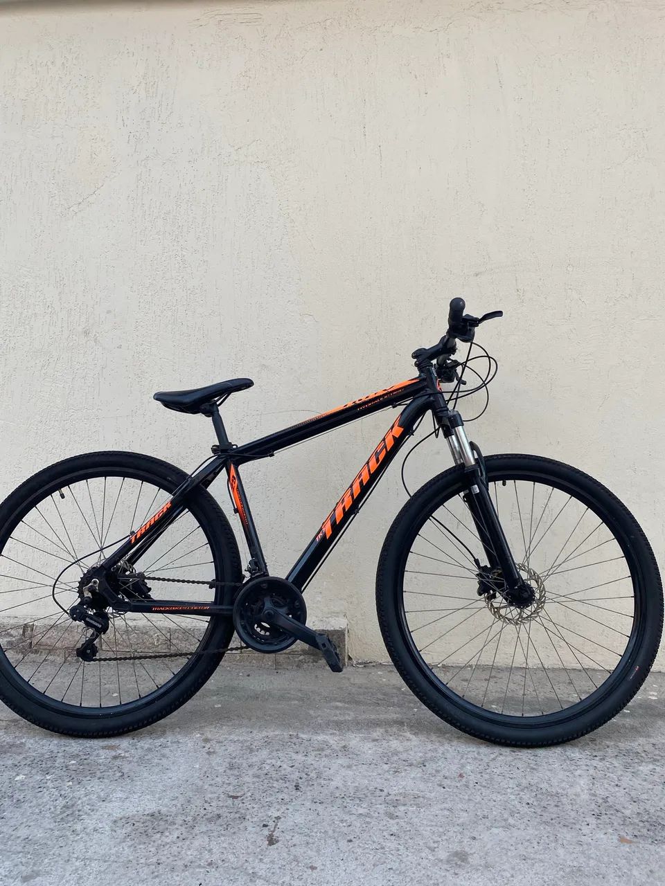 Bicicleta aro 29 Excelente Track